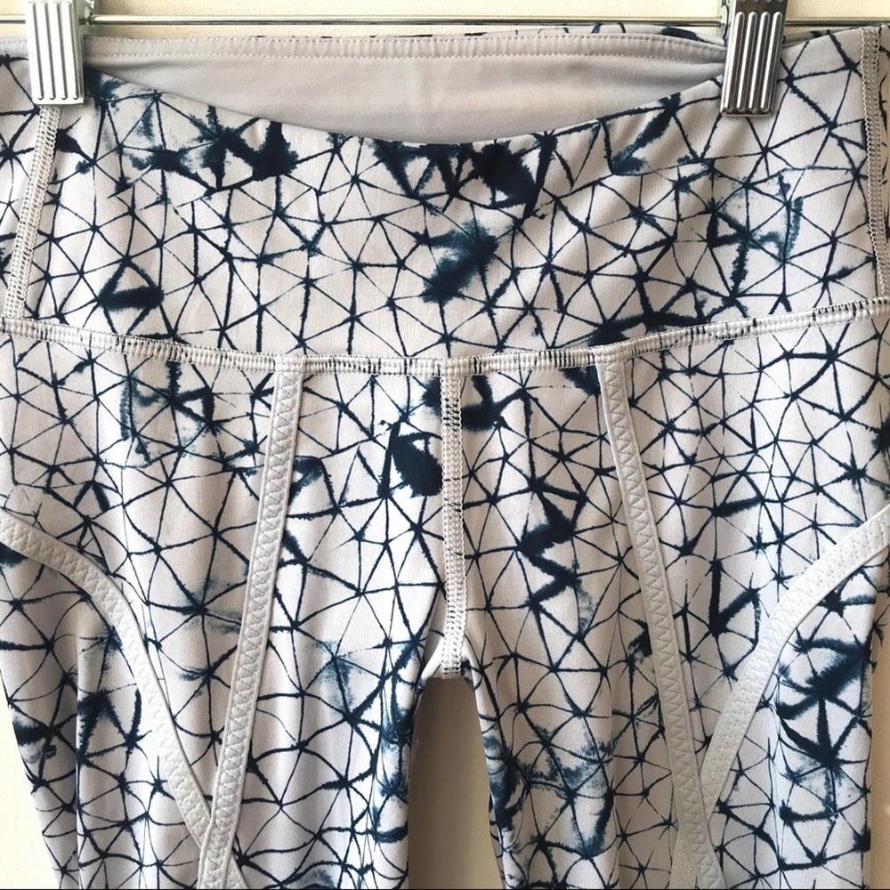 Lululemon Pedal Pace High Rise Crop Legging 4 pant - Picture 6 of 10